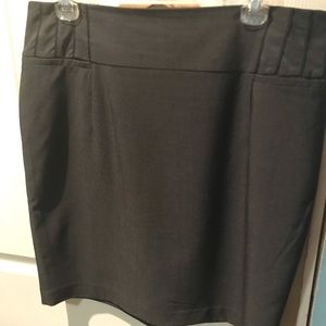 Suzy Shier Knee length Skirt